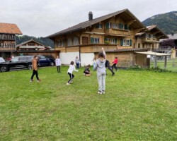 Nach einem feinen Zmittag und einer grösseren Pause starteten wir um 16:00 Uhr in den Spielnachmittag.